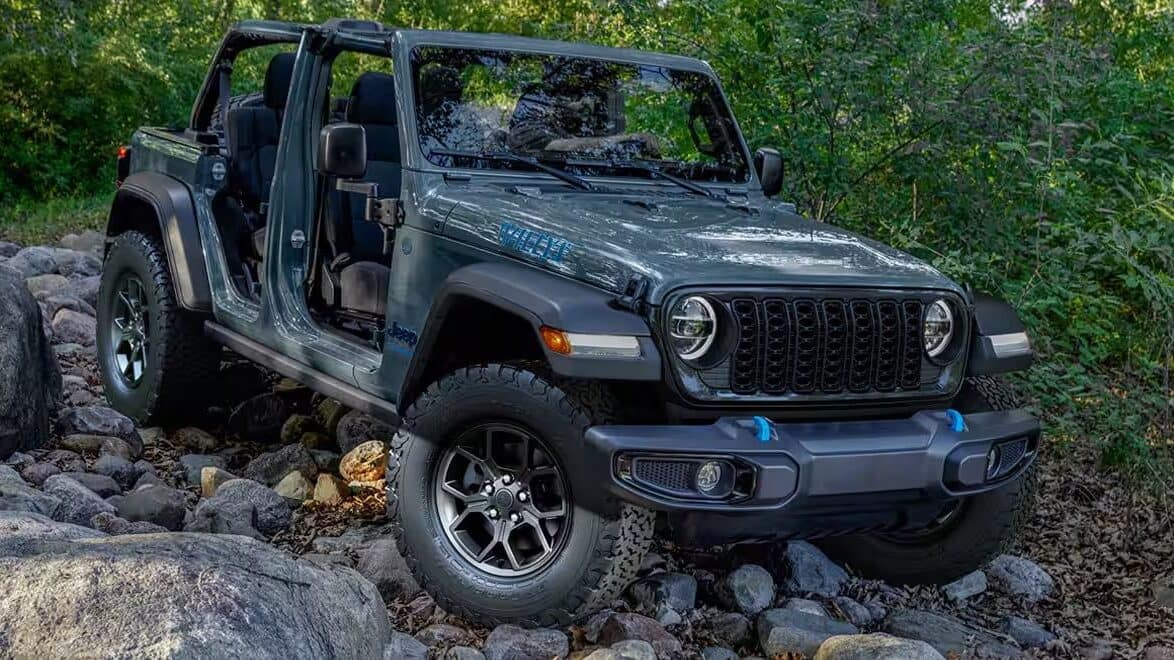 A 2024 Jeep Wrangler on the rocks